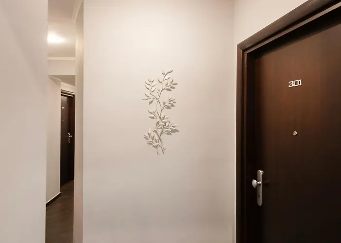 Otel Cloud 9 2*